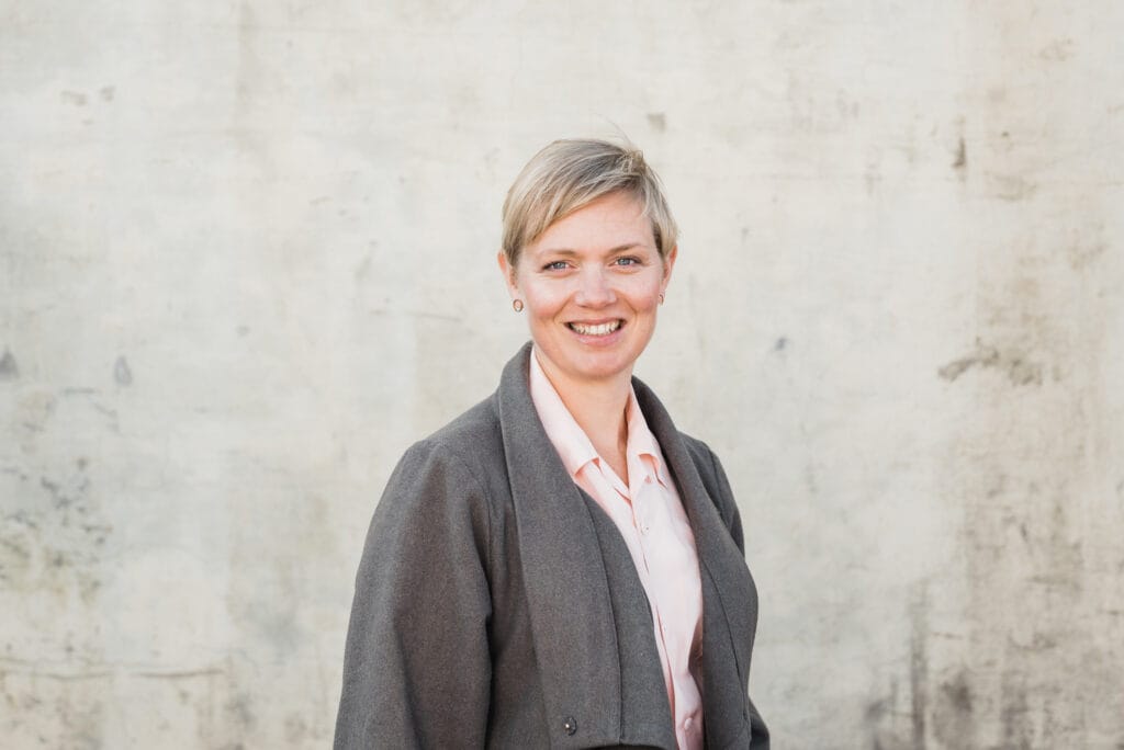 EliseSæleDahle_web - Copyright Cecilie Bannow--5 (1)